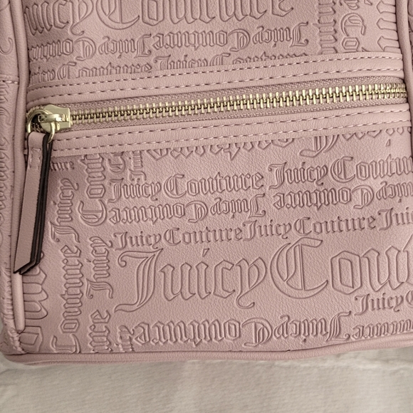 Nwot Juicy Couture mini backpack adjustable straps. LOWEST PRICE I CAN GO - Picture 3 of 11